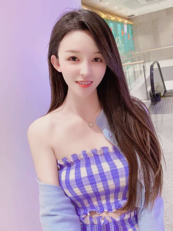 枪挑黑丝小妹