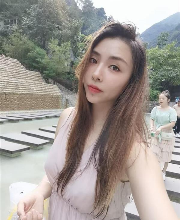 令人难忘的美女