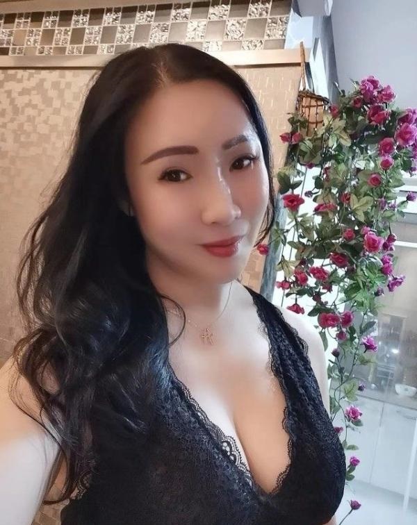 丽水阳光会馆体验大胸妹