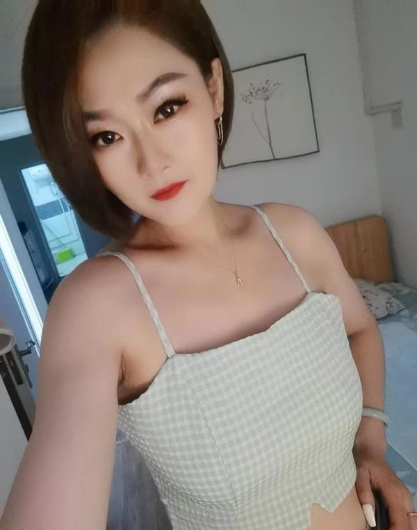 附近30左右美女不错，有情人感觉