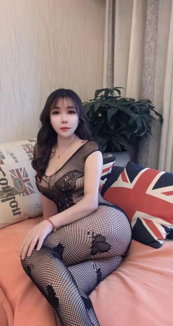 小少妇英子