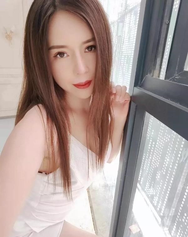 人美身材好，极品小美女0