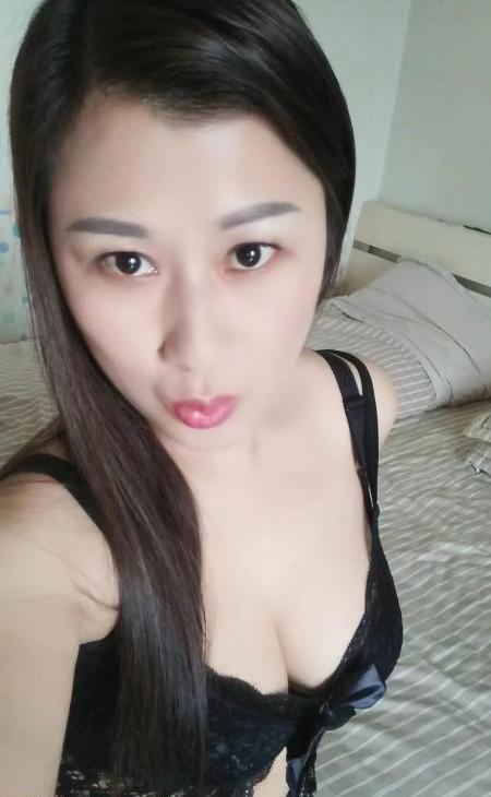 观音桥长腿大胸妹妹洋洋，气质佳服务好