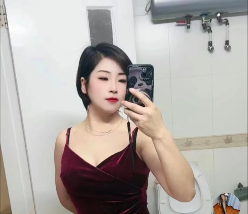 昆明大奶妹